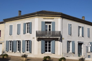 5 Bedroom(s) - 3 Bathroom(s) - 0 m² land for sale in Lot-et-Garonne, Aquitaine, France - FrenchPropertyPortal.com A unique and spacious stone village property with a roof terrace, walking distance to amenities. for sale for 214,000€ in Lot-et-Garonne, Aquitaine