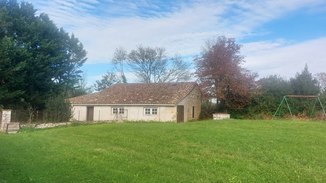 4 Bedroom(s) - 2 Bathroom(s) - 30,000m² land for sale in Lot-et-Garonne, Aquitaine, France - FrenchPropertyPortal.com Idyllic Stone Farmhouse with Barns, Pool & Equestrian Land on 3 Hectares! for sale for 263,940€ in Lot-et-Garonne, Aquitaine
