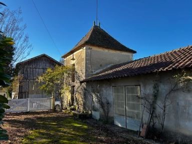 A desirable countryside location for this farmhouse, second stone house to restore  and numerous barns and outbuildings which include a pretty pigeonnier & a separate  stone barn to restore on its own separate plot. for sale for 452,000&euro; in Lot-et-Garonne, Aquitaine