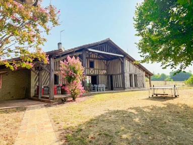 5 Bedroom(s) - 3 Bathroom(s) - 7,000m² land for sale in Lot-et-Garonne, Aquitaine, France - FrenchPropertyPortal.com Charming Stone Property with Pool, Jacuzzi & Equestrian Paddock – A French Countryside Dream! for sale for 357,000€ in Lot-et-Garonne, Aquitaine
