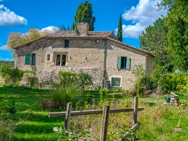 Authentic 15th-Century Stone Priory with Gardens, Outbuildings & Timeless Character for sale for 367,500&euro; in Lot-et-Garonne, Aquitaine
