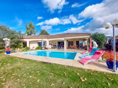 4 Bedroom(s) - 3 Bathroom(s) - 2,700m² land for sale in Lot-et-Garonne, Aquitaine, France - FrenchPropertyPortal.com Architect-Designed Haven with Heated Pool & Private Grounds Near Marmande for sale for 519,750€ in Lot-et-Garonne, Aquitaine
