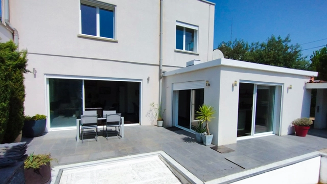 3 Bedroom(s) - 3 Bathroom(s) - 930m² land for sale in Lot-et-Garonne, Aquitaine, France - FrenchPropertyPortal.com Modern Designer Villa with Pool & Panoramic Views in Charming French Market Town for sale for 233,200€ in Lot-et-Garonne, Aquitaine