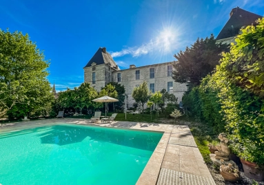 4 Bedroom(s) - 3 Bathroom(s) - 1,250m² land for sale in Dordogne, Aquitaine, France - FrenchPropertyPortal.com A Magical Château Residence Overlooking the Dordogne Valley! for sale for 875,000€ in Dordogne, Aquitaine