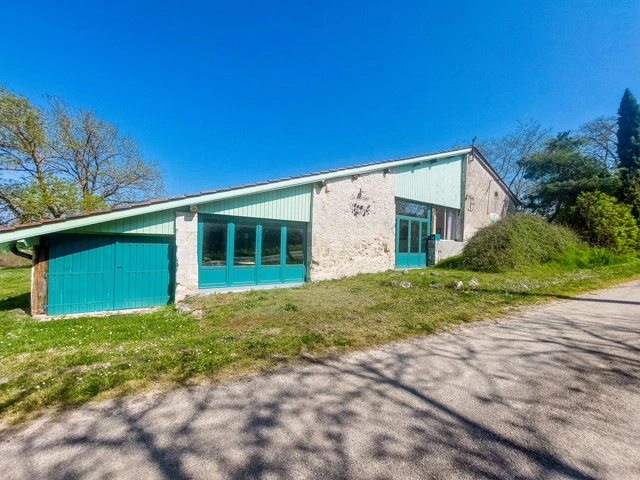 3 Bedroom(s) - 2 Bathroom(s) - 30,000m² land for sale in Lot-et-Garonne, Aquitaine, France - FrenchPropertyPortal.com Stunning Countryside Haven with Equestrian Facilities & Development Potential! for sale for 320,000€ in Lot-et-Garonne, Aquitaine