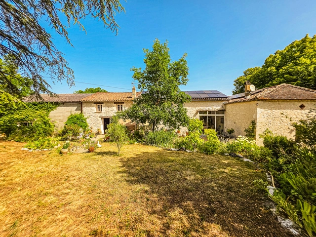 4 Bedroom(s) - 3 Bathroom(s) - 51,300m² land for sale in Dordogne, Aquitaine, France - FrenchPropertyPortal.com Beautifully Restored 4-Bedroom Longère with 5 Hectares, Stunning Views & Complete Privacy for sale for 661,500€ in Dordogne, Aquitaine