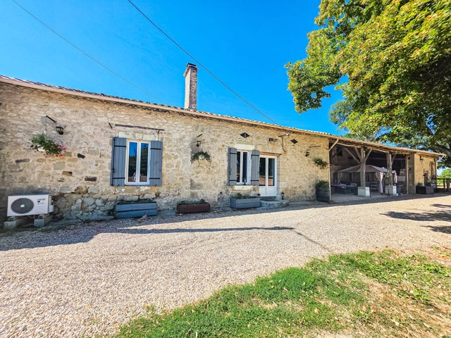 2 Bedroom(s) - 2 Bathroom(s) - 6,384m² land for sale in Lot-et-Garonne, Aquitaine, France - FrenchPropertyPortal.com Character Stone Farmhouse with Large Barn, Land & Further Potential Near Lauzun for sale for 212,930€ in Lot-et-Garonne, Aquitaine