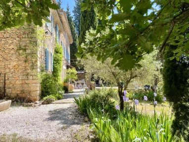 Renovated old stone house,  B&B or family home. for sale for 890,000&euro; in Var, Provence-Alpes-Côte-d\'Azur