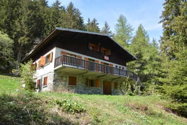 For Sale -  Large chalet on natures doorstep - Champagny-en-Vanoise for sale for 690,000€ in Savoie, Rhône-Alpes