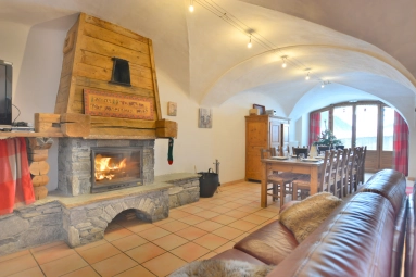 Le Gaulois: Authentic alpine retreat with endless potential for sale for 1,575,000&euro; in Savoie, Rhône-Alpes