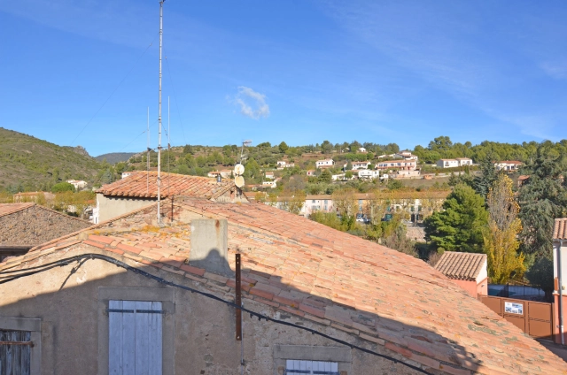 Renovated stone property with apartment, garage and terrace for sale for 199,900&euro; in Aude, Languedoc-Roussillon