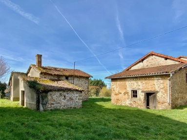 2 Bedroom(s) - 2,383m² land for sale in Charente, Poitou-Charentes, France - FrenchPropertyPortal.com Renovation project: Charming countryside cottage with barn and garage on a sunny 2,383 m² plot – The most important work has already been done! for sale for 54,000€ in Charente, Poitou-Charentes