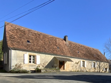 4 Bedroom(s) - 2 Bathroom(s) - 3,292m² land for sale in Dordogne, Aquitaine, France - FrenchPropertyPortal.com Farmhouse with guest house. for sale for 116,000€ in Dordogne, Aquitaine