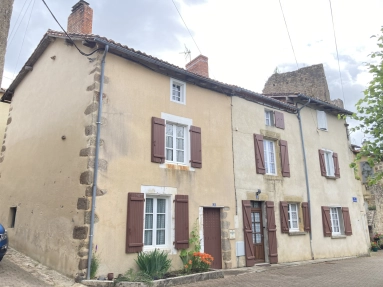 4 Bedroom(s) - 2 Bathroom(s) - 167m² land for sale in Charente, Poitou-Charentes, France - FrenchPropertyPortal.com CONFOLENS TOWN CENTER, HOUSE, 4 BEDROOMS, SEPARATE GARDEN with PANORAMIC VIEW for sale for 55,000€ in Charente, Poitou-Charentes