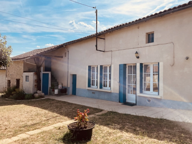2 Bedroom(s) - 2 Bathroom(s) - 1,500m² land for sale in Charente, Poitou-Charentes, France - FrenchPropertyPortal.com 5 KM FROM RUFFEC, AUTHENTIC DETACHED FARMHOUSE IN NEED OF RENOVATION + OUTBUILDINGS for sale for 104,160€ in Charente, Poitou-Charentes