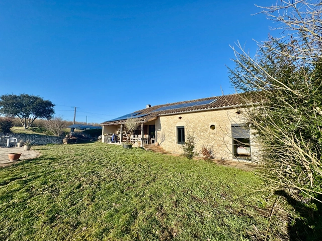 0 m² land for sale in Lot-et-Garonne, Aquitaine, France - FrenchPropertyPortal.com Stone property with swimming pool near monflanquin for sale for 330,000€ in Lot-et-Garonne, Aquitaine