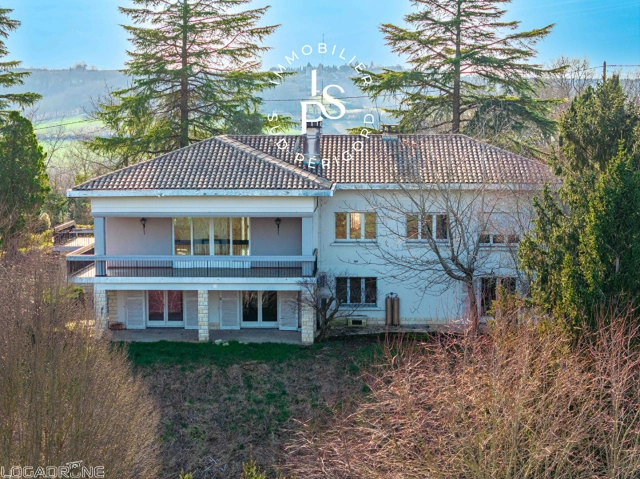 House with stunning view over pujols for sale for 367,500&euro; in Lot-et-Garonne, Aquitaine