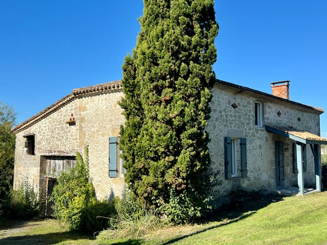 Stone house with garden, close to cancon for sale for 149,500&euro; in Lot-et-Garonne, Aquitaine