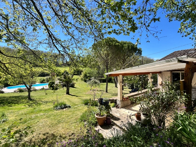 0 m² land for sale in Lot-et-Garonne, Aquitaine, France - FrenchPropertyPortal.com Property with pool and outbuildings, penne d'agenais for sale for 199,000€ in Lot-et-Garonne, Aquitaine