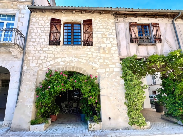 14th century village house with terrace for sale for 159,000&euro; in Lot-et-Garonne, Aquitaine