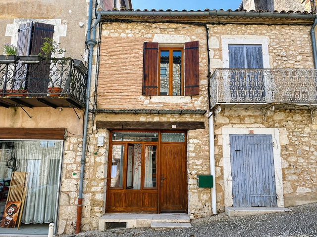 Character house in the heart of monflanquin for sale for 99,900&euro; in Lot-et-Garonne, Aquitaine