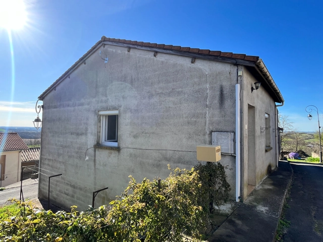 0 m² land for sale in Lot-et-Garonne, Aquitaine, France - FrenchPropertyPortal.com Village house with garage and view for sale for 61,000€ in Lot-et-Garonne, Aquitaine