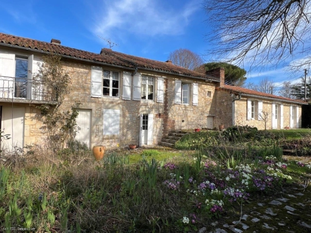 4 Bedroom(s) - 2 Bathroom(s) - 1,385m² land for sale in Charente, Poitou-Charentes, France - FrenchPropertyPortal.com Gorgeous 19th Century Stone Longère near Nanteuil-en-Vallée for sale for 234,000€ in Charente, Poitou-Charentes