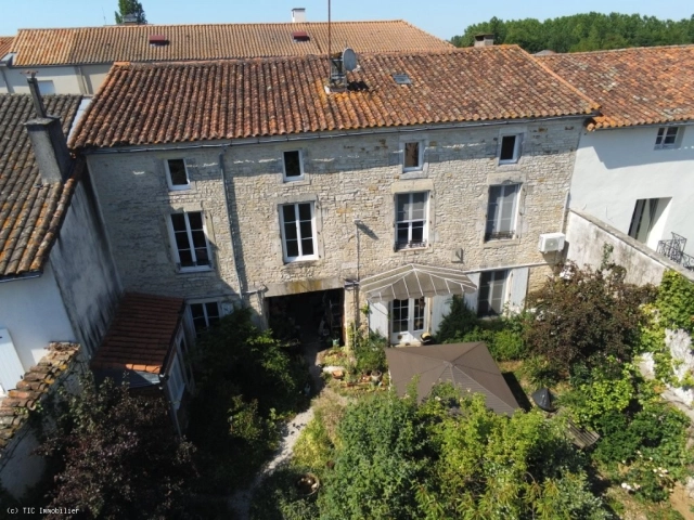 Aigre : Spacious Town House With Private Gardens and Barns for sale for 249,950&euro; in Charente, Poitou-Charentes