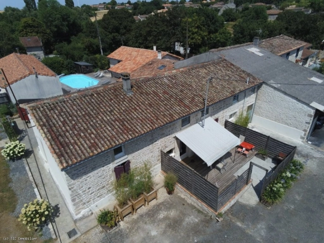 Stunning Property Comprising Two Houses with Annexe, Workshop and Enclosed Garden, 6km from VILLEFAGNAN for sale for 276,595&euro; in Charente, Poitou-Charentes