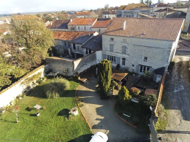 6 Bedroom(s) - 3 Bathroom(s) - 2,991m² land for sale in Charente, Poitou-Charentes, France - FrenchPropertyPortal.com Magnificent Village House 8 Minutes from Aigre for sale for 385,500€ in Charente, Poitou-Charentes