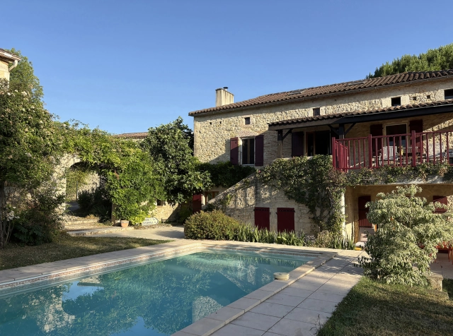 Country property with pool for sale for 415,000&euro; in Lot, Midi-Pyrénées