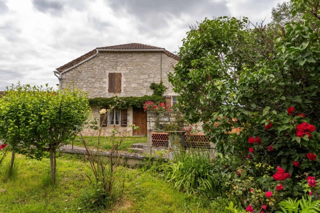 Country property to renovate for sale for 243,800&euro; in Tarn-et-Garonne, Midi-Pyrénées