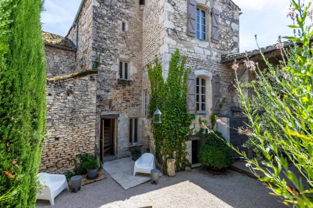 Village house with annexes and garden for sale for 875,000&euro; in Lot, Midi-Pyrénées