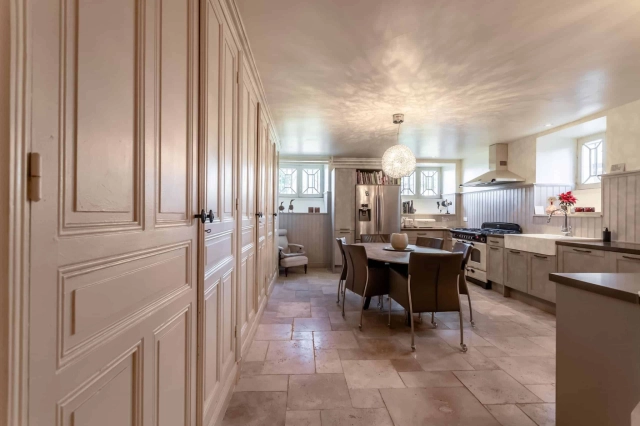 6 Bedroom(s) - 2m² land for sale in Lot-et-Garonne, Aquitaine, France - FrenchPropertyPortal.com Country property with pool and stables for sale for 749,000€ in Lot-et-Garonne, Aquitaine
