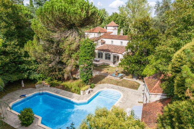Stone water mill for sale for 645,000&euro; in Lot-et-Garonne, Aquitaine