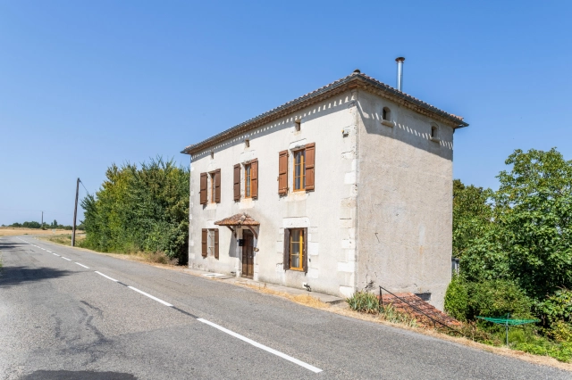 house with garden for sale for 129,000&euro; in Tarn-et-Garonne, Midi-Pyrénées
