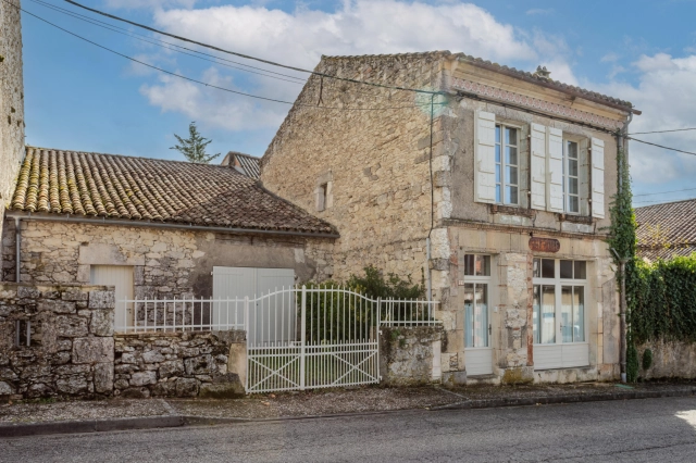 Village house with garden and garage for sale for 159,000&euro; in Tarn-et-Garonne, Midi-Pyrénées