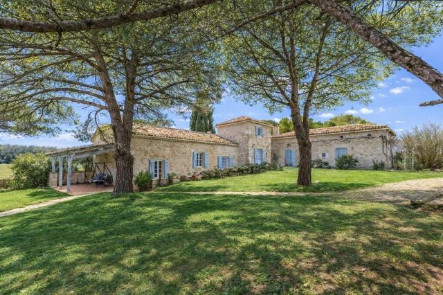 Country property with swimming pool for sale for 535,000&euro; in Tarn-et-Garonne, Midi-Pyrénées