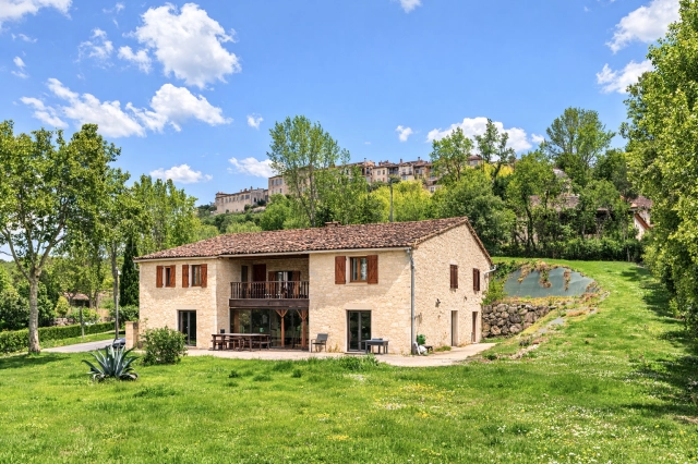 Country house with garage for sale for 270,000&euro; in Tarn-et-Garonne, Midi-Pyrénées
